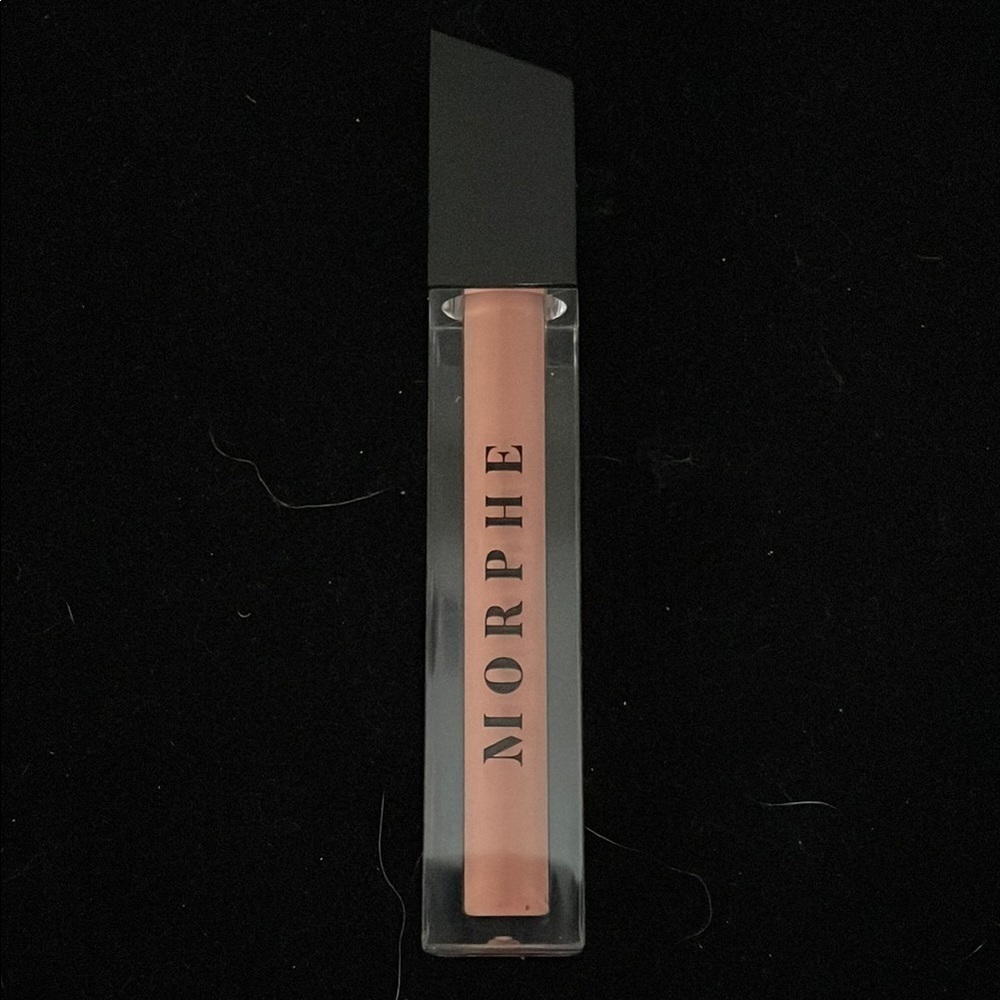 Morphe Nude Lip Gloss in color pop ￼